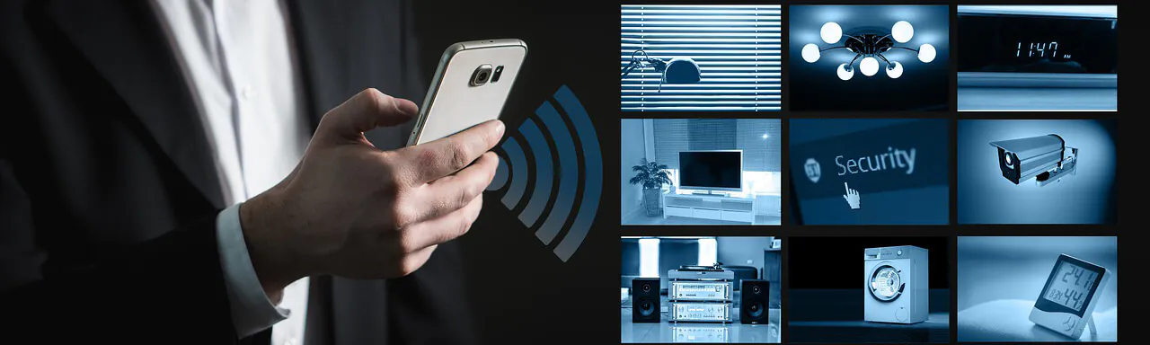 Smartphone with app for smart home lighting